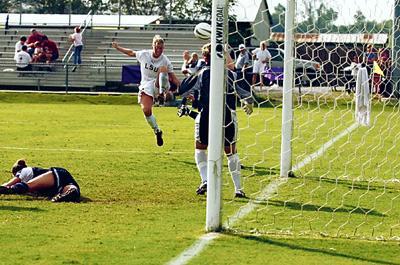 Tigers qualify for SEC Tourney with tie