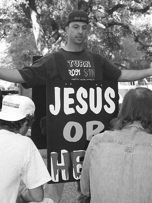 Evangelist uses signs to deliver 'word of God'