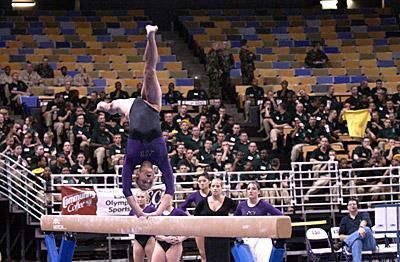 Gymnasts head to Utah to improve scores