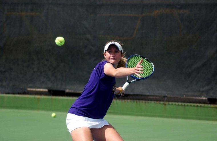 Men's and women's tennis play SEC teams