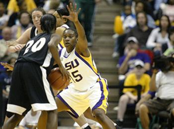 LSU senior guard Quianna Chaney (right) defends a Vanderbilt player during the Lady Tigers 62-51 win against the Commodores on Jan. 13.