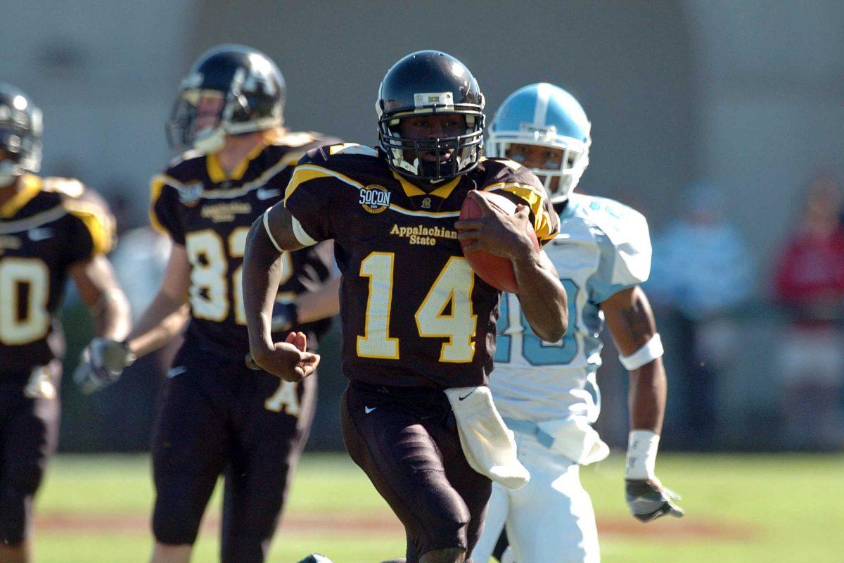 Appalachian State junior quarterback Armanti Edwards runs the ball against The Citadel during the Mountaineers 45-24 win against the Bulldogs.