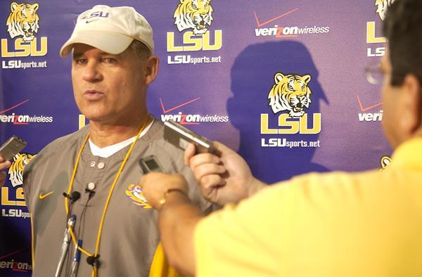 LSU coach Les Miles discusses sophomore quaterback Jordan Jefferson&#8217;s decision-making ability on the field.