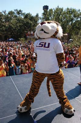 Mike the Tiger gives away prizes on stage Sept. 26, 2008, at last year&#8217;s Fall Fest. Fall Fest will take place today from 11 a.m. to 1 p.m. in the Quad.