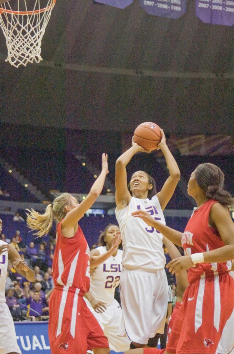 LSU sophomore forward Taylor Turnbow, center, shoots the ball Nov. 21 during the Lady Tigers&#8217; 75-54 win against Houston in the PMAC.