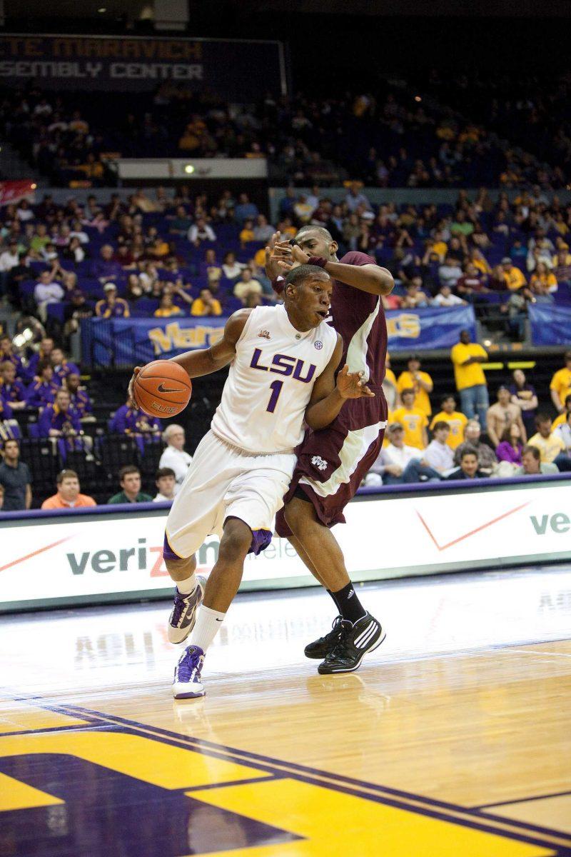 LSU senior forward Tasmin Mitchell (1) tries to drive the baseline Feb. 20 during the Tigers&#8217; 60-59 loss against Mississippi State in the PMAC.