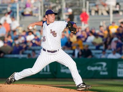 LSU sophomore pitcher Joey Bourgeois delivers a pitch Wednesday during the Tigers&#8217; 10-4 win against Tulane.