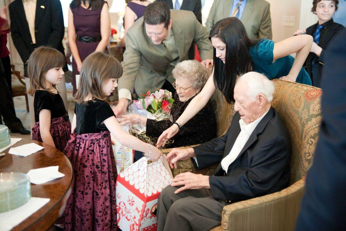 Governor Bobby Jindal and First Lady Supriya Jindal honored Ralph and Dorothy Richards, Louisiana's Longest Married Couple, Monday afternoon by throwing the married couple of 81 years a reception in the Governor's Mansion for Valentine's Day.