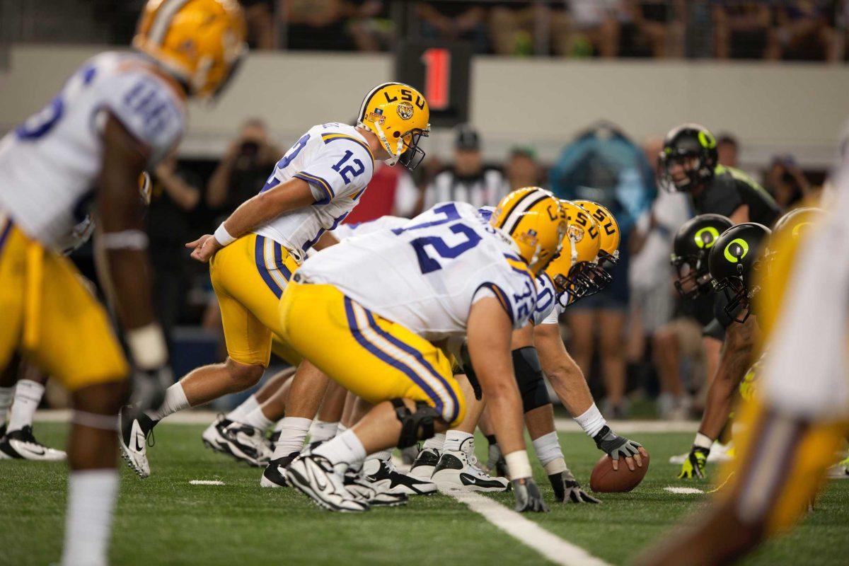 LSU offensive players line up Sept. 3 during the Tigers&#8217; 40-27 win against Oregon.