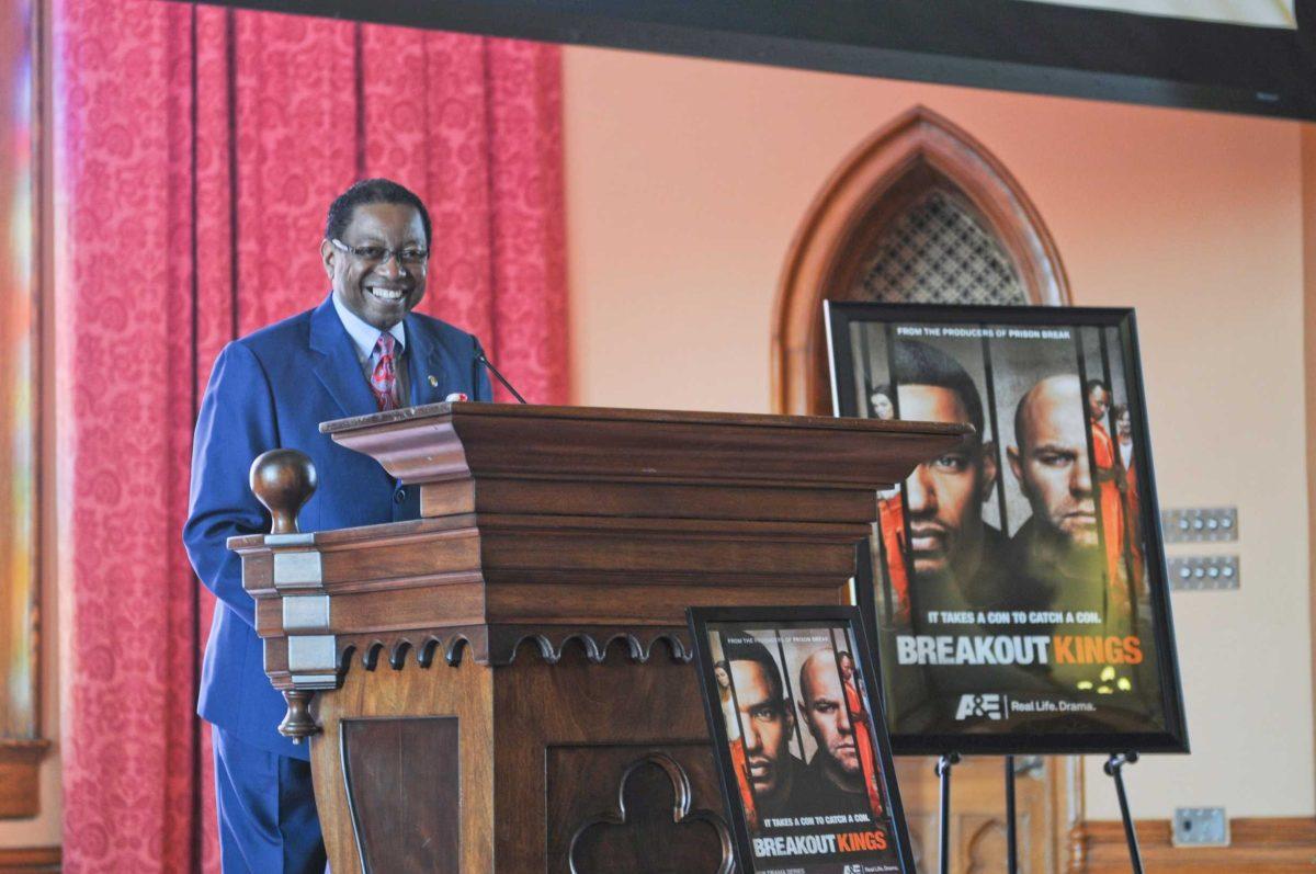 Mayor-President Kip Holden holds a press conference Thursday to announce that the A&amp;E series &#8220;Breakout Kings&#8221; will begin filming its second season in Baton Rouge.