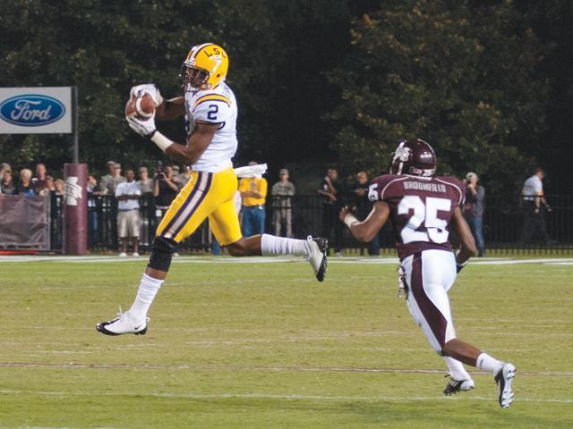 Junior wide receiver Rueben Randle (2) catches one of his six passes against Mississippi State on Sept. 15. Randle, who had 98 yards in the game, has at least five receptions and 50 yards in each of his last five games.