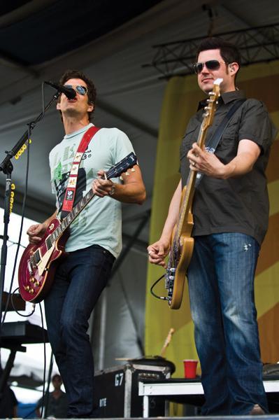 Better than Ezra perfroms at Jazz Fest 2010.