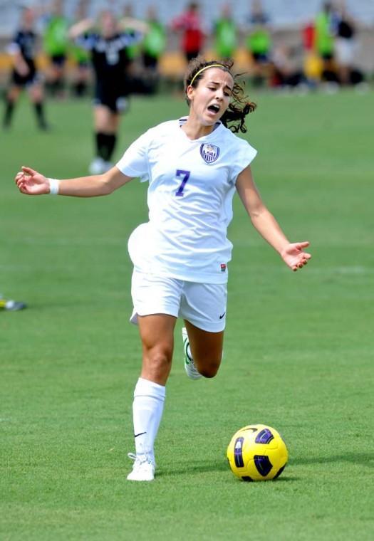 Soccer: North Carolina State, goalie shut down LSU, 2-1