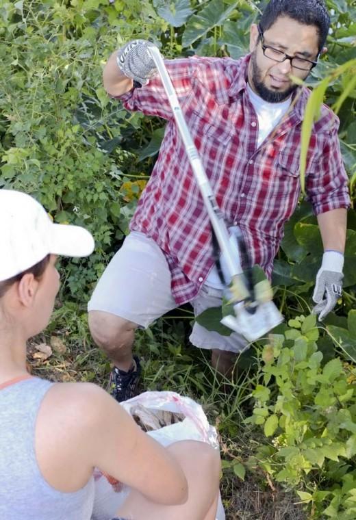 Keep Baton Rouge Beautiful cleans up LSU Lakes