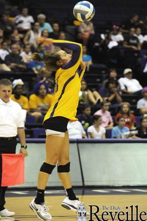 LSU senior defensive specialist Meghan Mannari serves the ball Saturday, Aug. 18, 2012 at the Purple and Gold Scrimmage in the Pete Maravich Assembly Center.