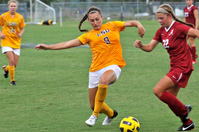 Soccer: Young Tigers going through &#8216;growing pains&#8217; this season