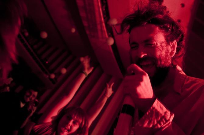 Edward Sharpe and the Magnetic Zeros growing as artists, performers