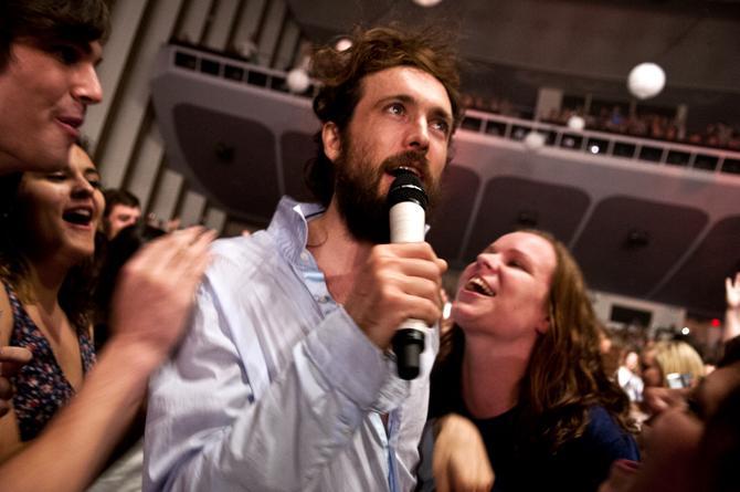 Edward Sharpe and the Magnetic Zeros growing as artists, performers