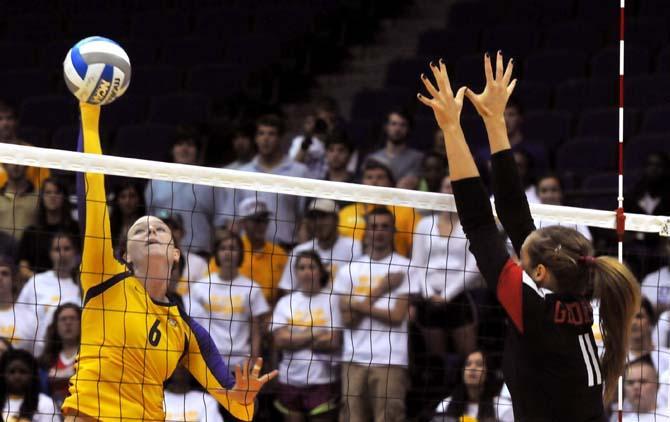 Volleyball: Jones finds rhythm in senior season