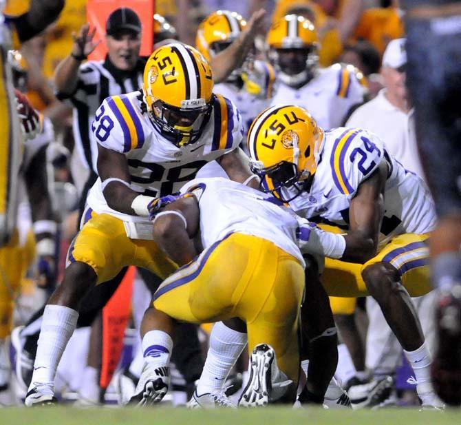 What went right and wrong for LSU football