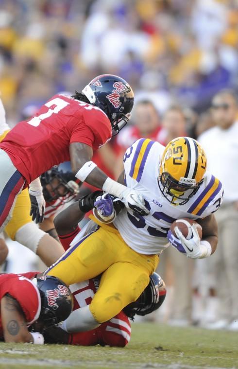 LSU beats Ole Miss 41-35