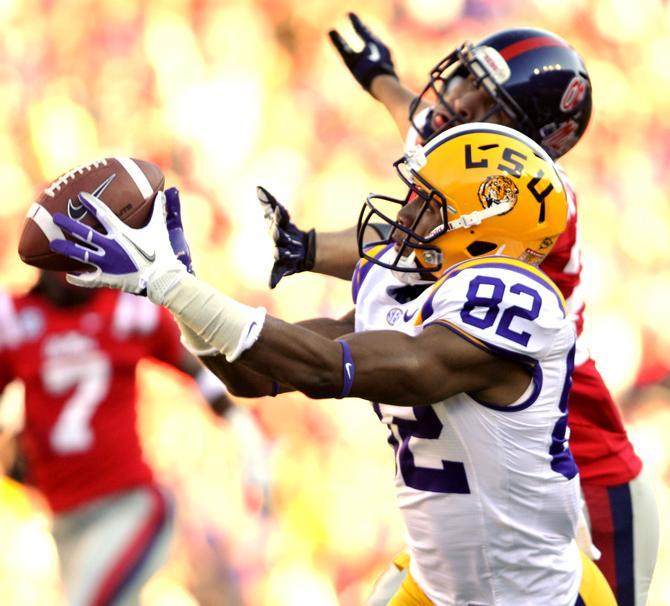 LSU beats Ole Miss 41-35