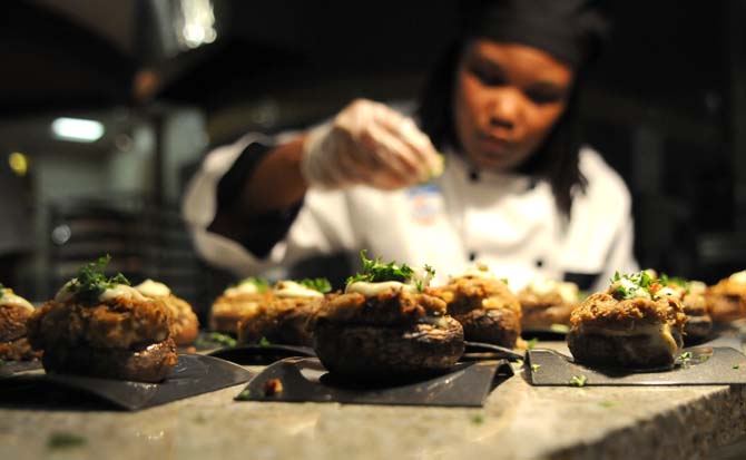 Visiting Chef program provides diverse menu items