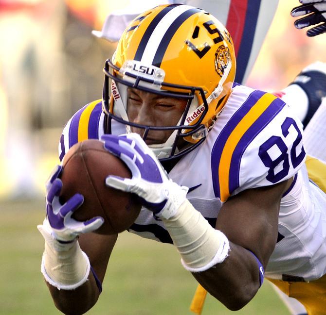 LSU beats Ole Miss 41-35