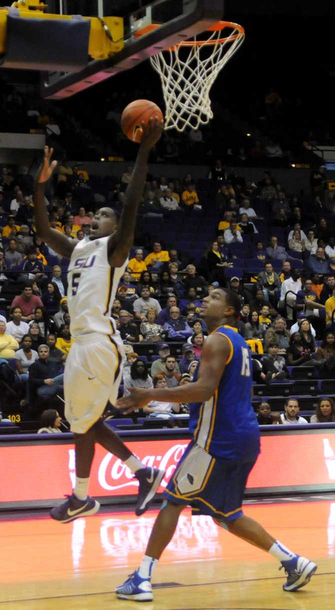 Tigers down Gauchos 77-63