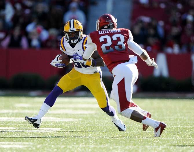 LSU defeats Arkansas, 20-13