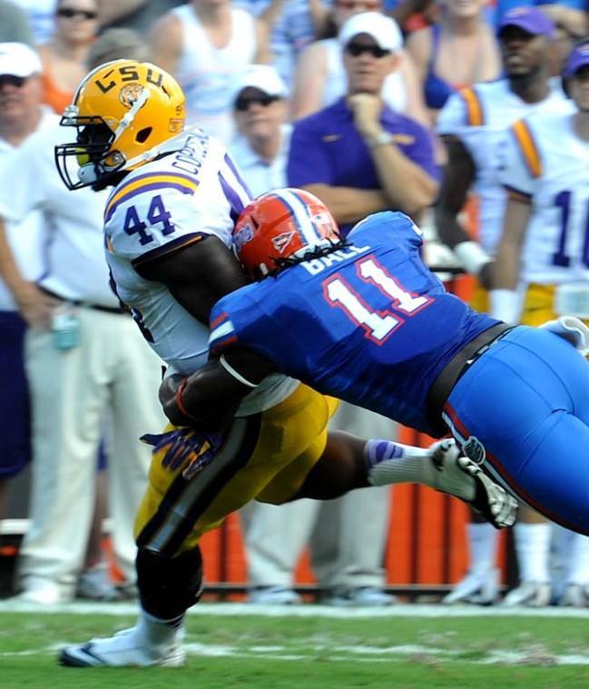 Football: LSU offense delivers punchless performance in 14-6 loss at Florida