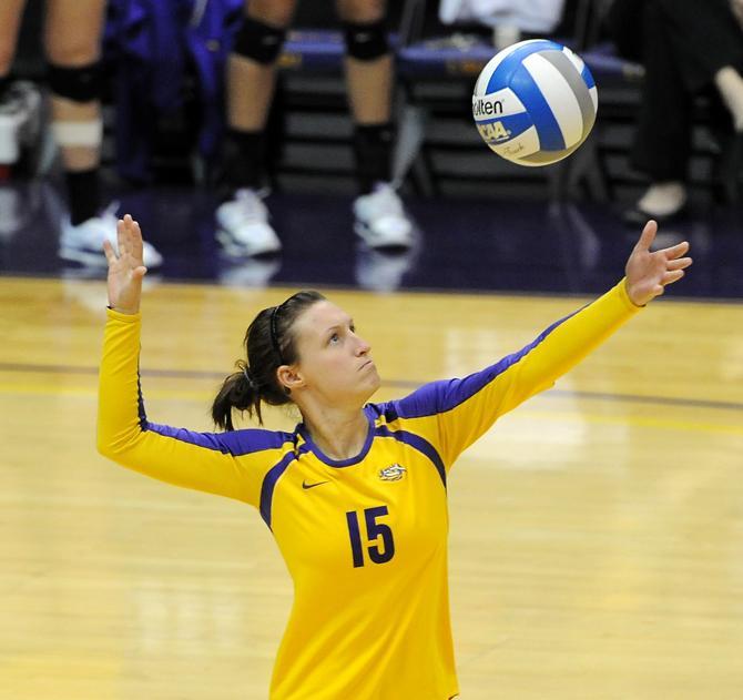 Volleyball: LSU sweeps Mississippi State