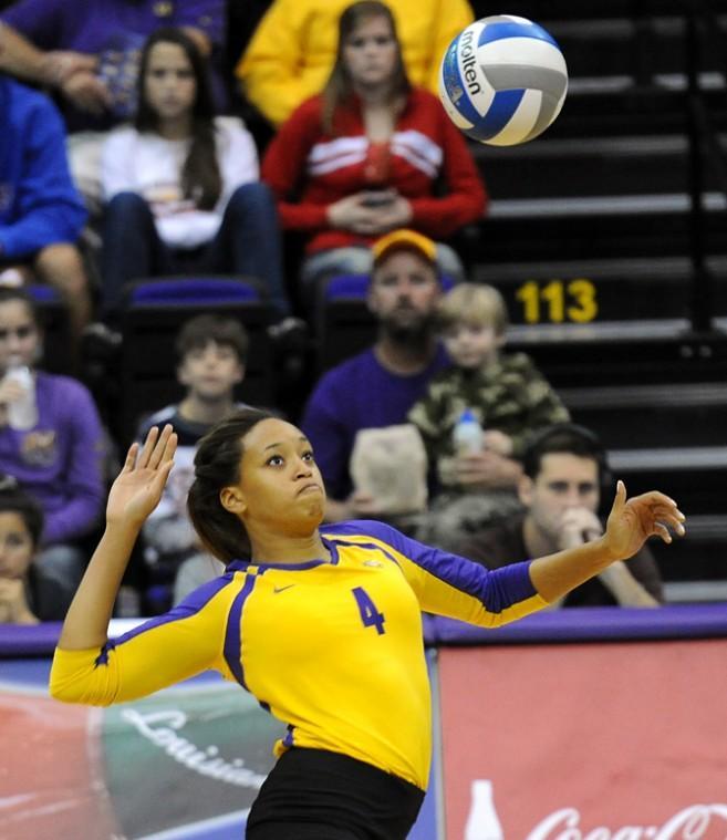 Volleyball: LSU sweeps Mississippi State