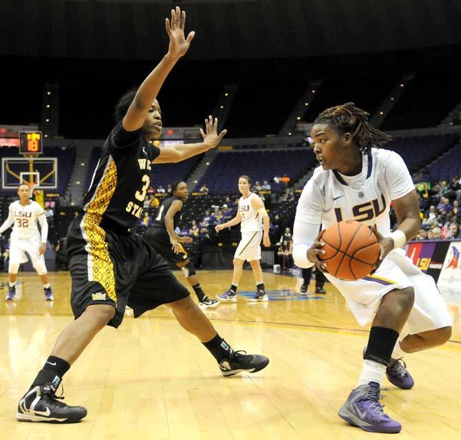 Women's Basketball: Lady Tigers squeak out victory