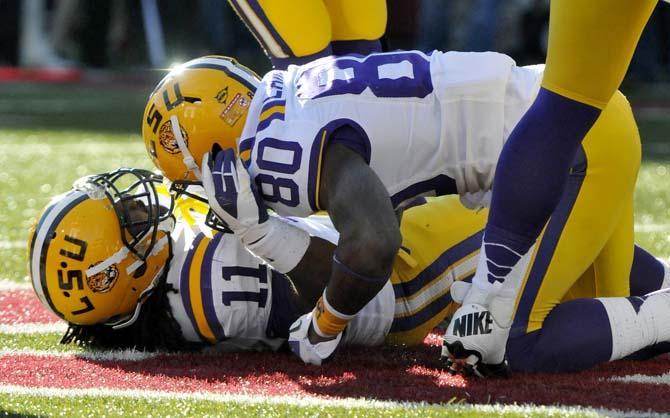 LSU defeats Arkansas, 20-13