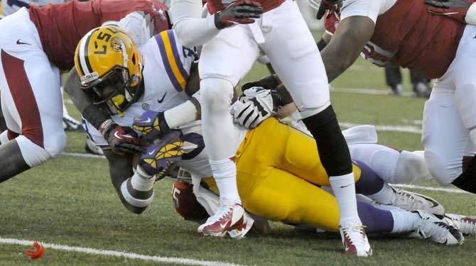 LSU defeats Arkansas, 20-13