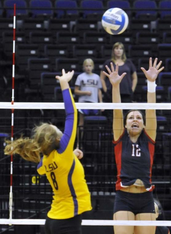 Volleyball: Composed Tigers edge past Rebels