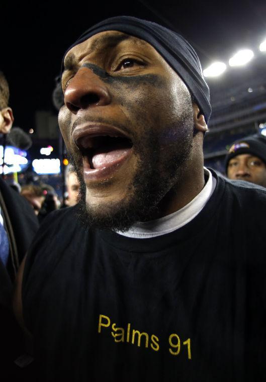 Baltimore Ravens inside linebacker Ray Lewis leaves the field after the NFL football AFC Championship football game against the New England Patriots in Foxborough, Mass., Sunday, Jan. 20, 2013. The Ravens won 28-13 to advance to Super Bowl XLVII. (AP Photo/Charles Krupa)
 