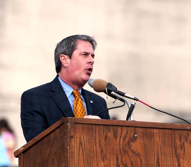 Senator David Vitter speaks Saturday, Jan. 12, 2013, to pro-life protesters on the steps of the New State Capitol.
 