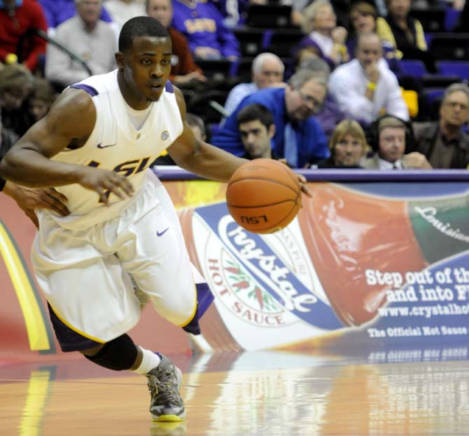 LSU sophomore guard Anthony Hickey (1) moves toward the goal during the Tigers' 73-70 victory against Mizzou Wednesday Jan. 30, 2013 in the PMAC.
 