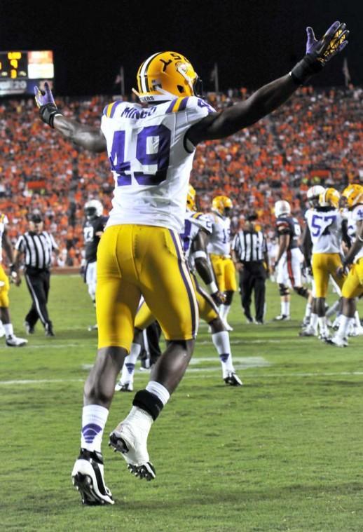 Mic'd Up: Gritty win against Auburn a necessary wakeup call for LSU