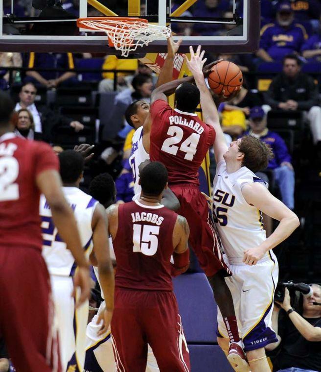 Men's Basketball: Tigers outlast Alabama in a classic, 97-94