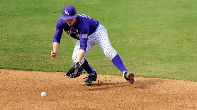 Offense explodes in Tigers&#8217; 13-1 trounce of SLU Lions on Sunday