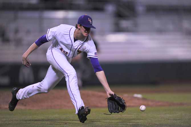 Baseball: Ibarra propels ninth-inning rally for 6-5 win