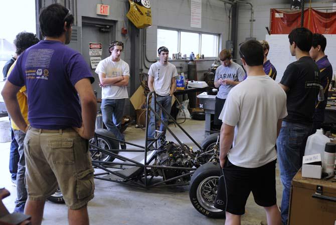 University club designs, builds race car