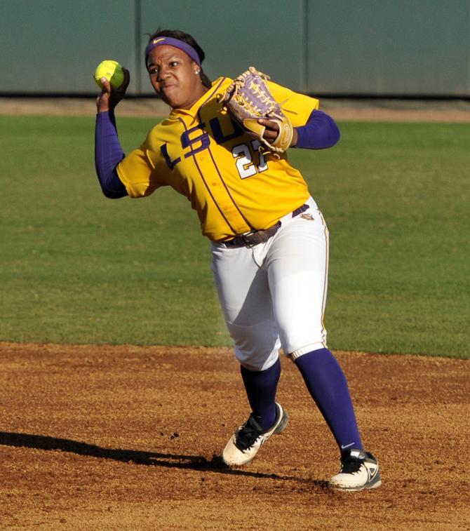 Softball: Tigers sweep Purple and Gold Challenge, top Nicholls State 1-0