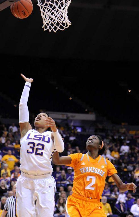 Women's Basketball: Lady Tigers fall to Tennessee in nailbiter