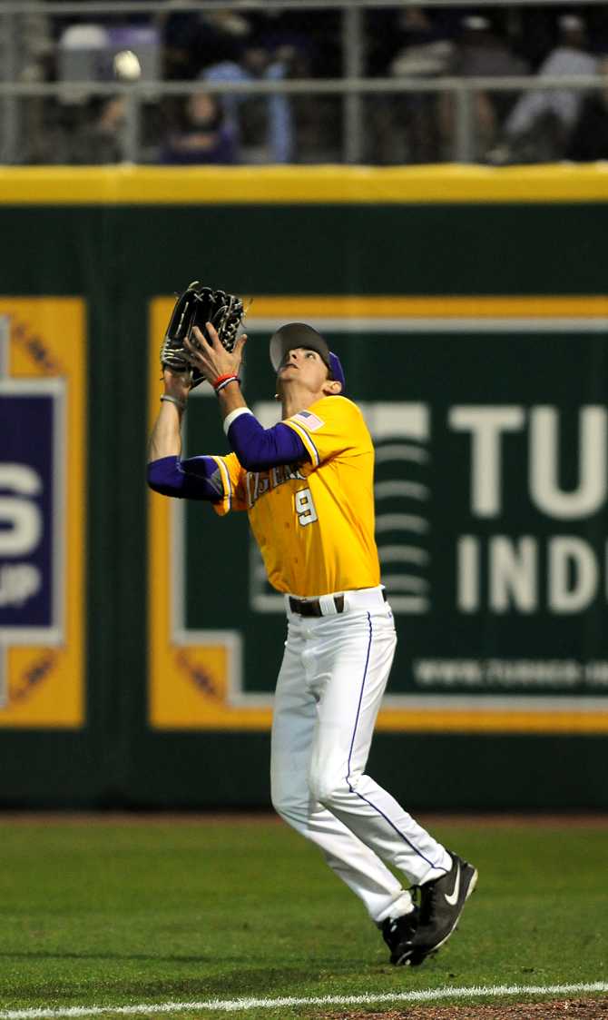 Baseball: Pitching struggles as Cougars down Tigers 9-4