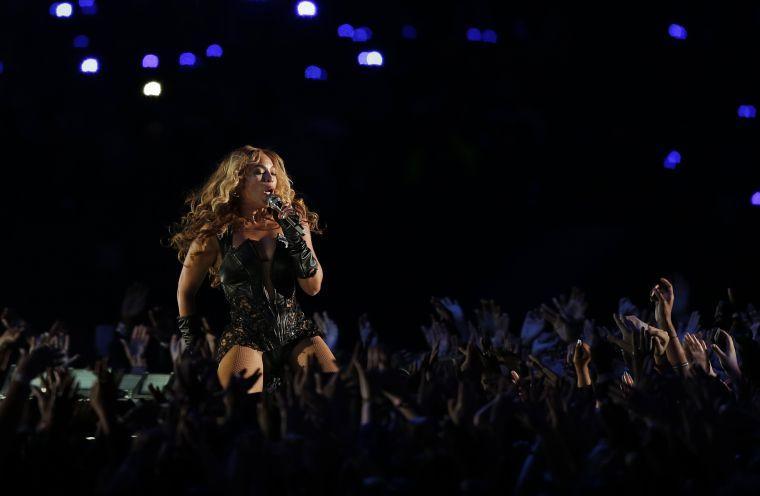 Beyonce performs during the halftime show of NFL Super Bowl XLVII football game between the San Francisco 49ers and the Baltimore Ravens, Sunday, Feb. 3, 2013, in New Orleans. (AP Photo/Bill Haber)
 