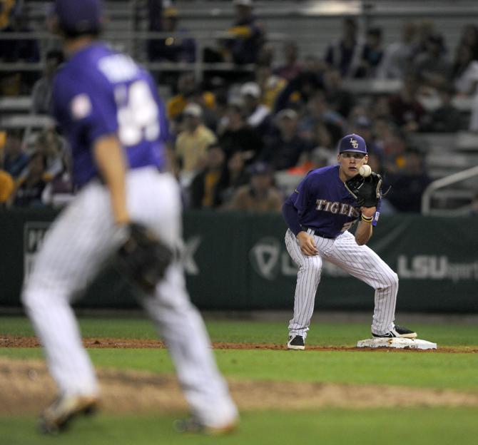 Baseball: Tigers run past Auburn, 5-1